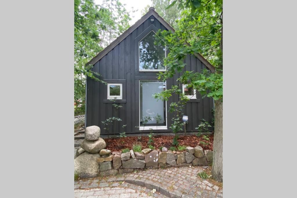 Oak Cottage Near Ronne & Beach Экстерьер фото